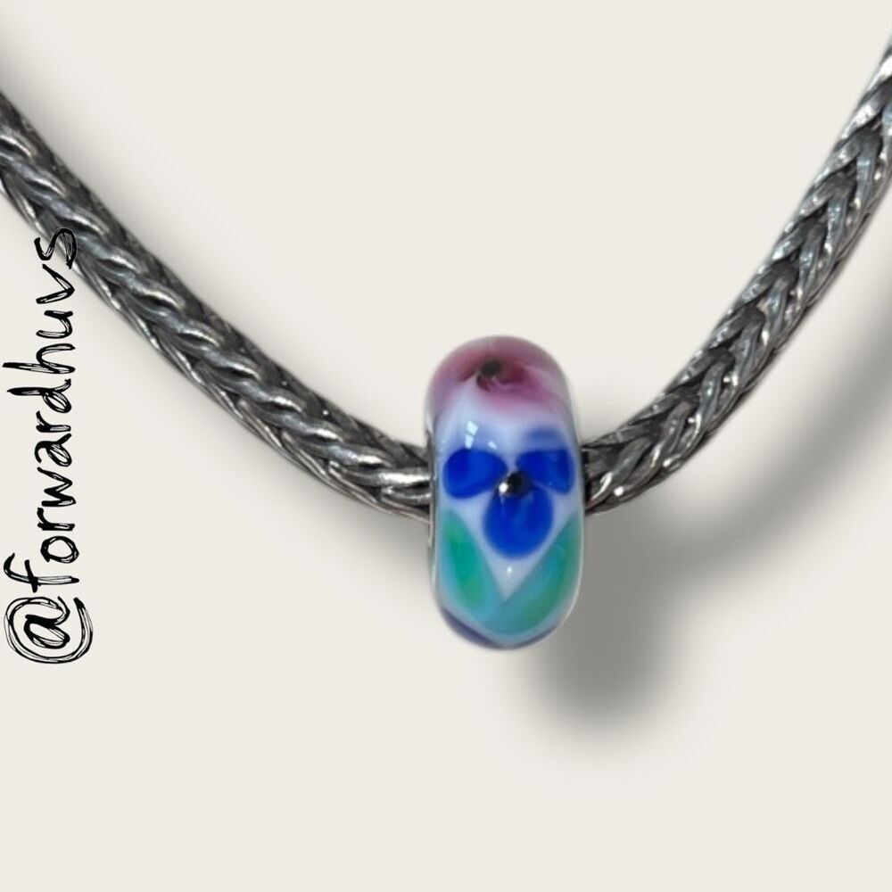 Trollbeads “French Anemone Bead” – LAA 925 Marked